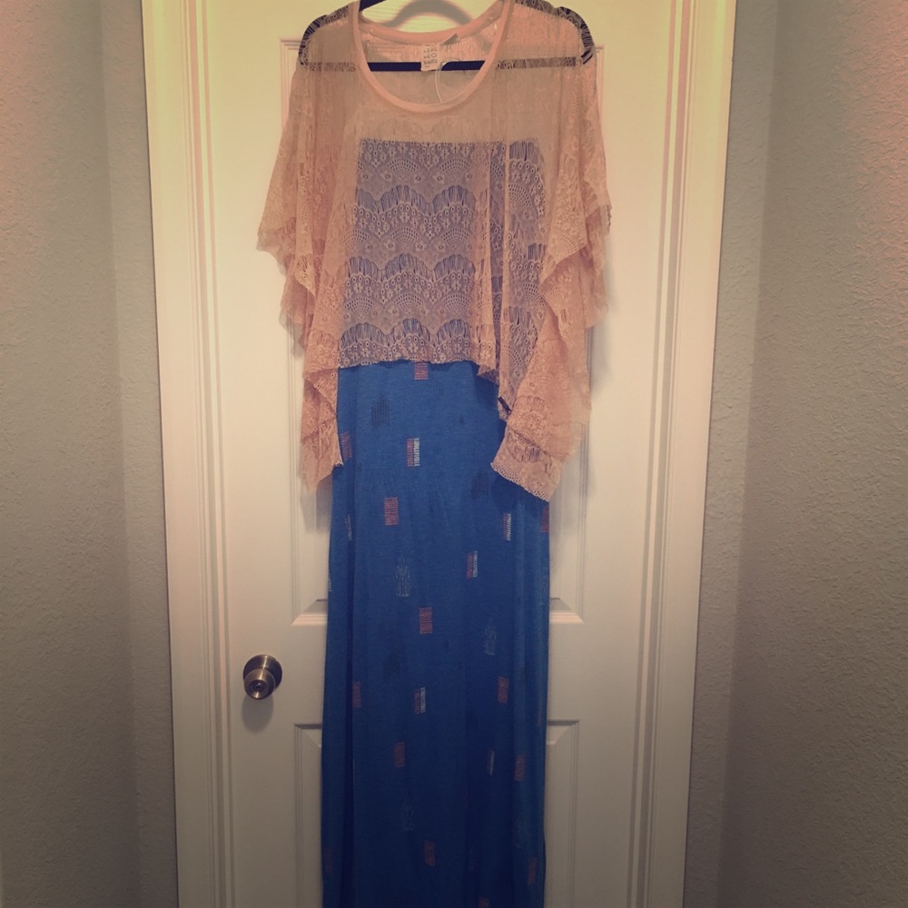Hurley Maxi Dress with Billabong Lace Cover